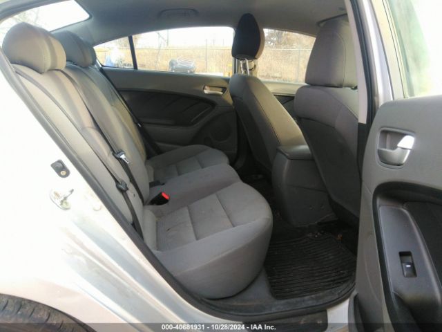 3KPFK4A79JE210080 KIA FORTE LX