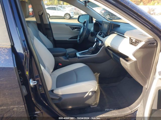 2T3A1RFV1LC121663 Toyota Rav4 Xle Premium
