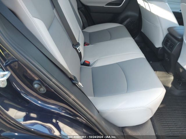 2T3A1RFV1LC121663 Toyota Rav4 Xle Premium