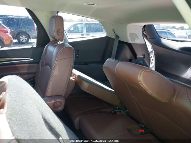5GAERDKWXJJ212762 Buick Enclave Avenir