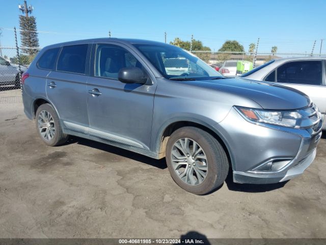 JA4AD2A38HZ001945 Mitsubishi Outlander Es