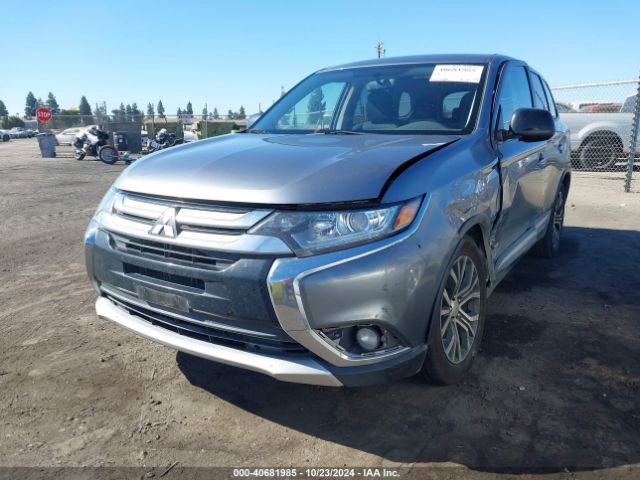 JA4AD2A38HZ001945 Mitsubishi Outlander Es