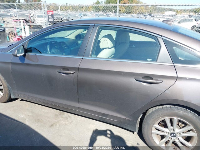 Hyundai Sonata 2017 5NPE24AF4HH510828 Image 14