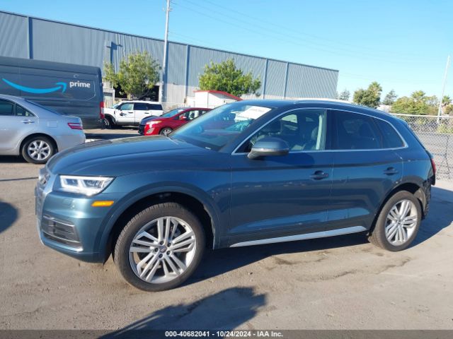 WA1BNAFY4J2127461 Audi Q5 2.0t Premium/2.0t Tech Premium