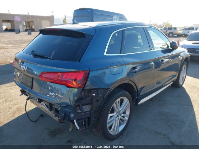WA1BNAFY4J2127461 Audi Q5 2.0t Premium/2.0t Tech Premium