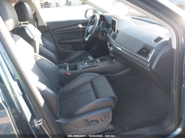 WA1BNAFY4J2127461 Audi Q5 2.0t Premium/2.0t Tech Premium