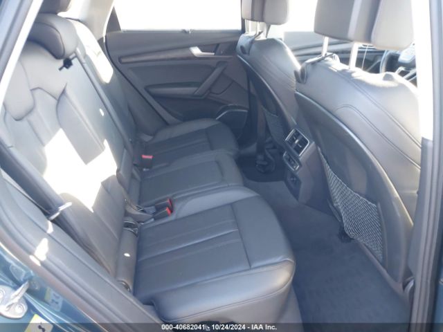 WA1BNAFY4J2127461 Audi Q5 2.0t Premium/2.0t Tech Premium