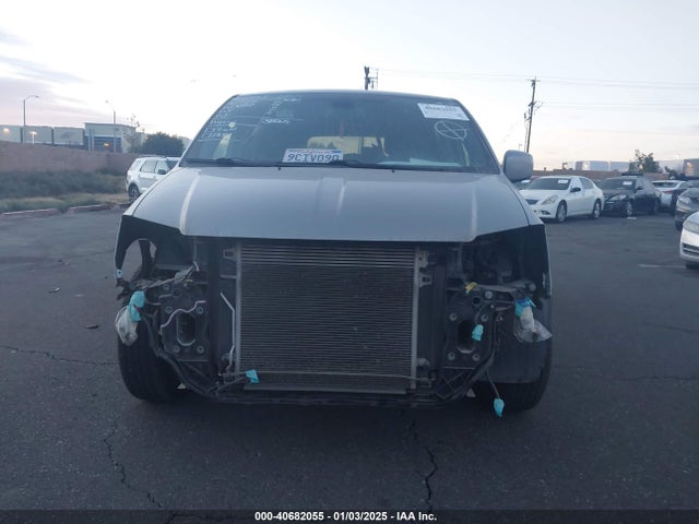2C4RDGCG3KR788651 Dodge Grand Caravan Sxt
