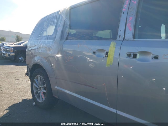 2C4RDGCG3KR788651 Dodge Grand Caravan Sxt