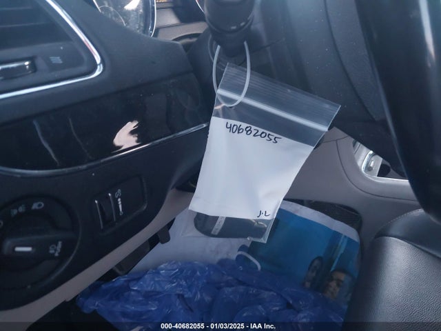 2C4RDGCG3KR788651 Dodge Grand Caravan Sxt