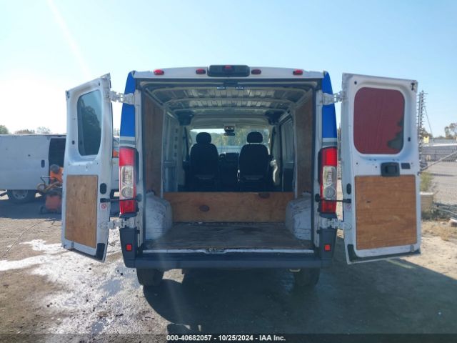 3C6TRVAG5JE109937 RAM Promaster 1500 Low Roof 136 Wb