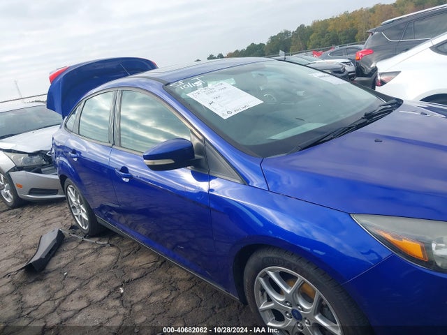 Ford FOCUS SE 2015 1FADP3F24FL343141 Image 14