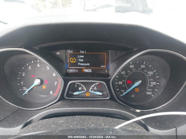 Ford FOCUS SE 2015 1FADP3F24FL343141 Image 7