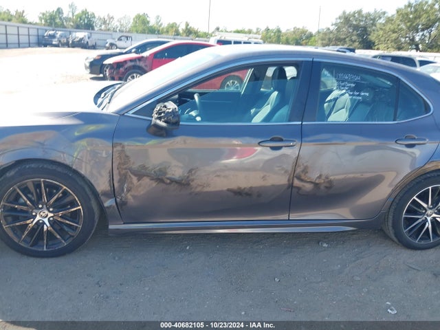 Toyota CAMRY SE 2021 4T1G11AKXMU447768 Image 14
