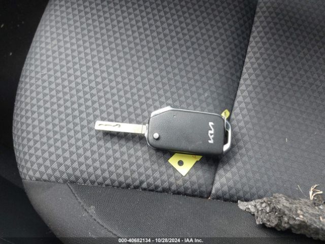 KNDJ23AUXP7205893 KIA SOUL LX