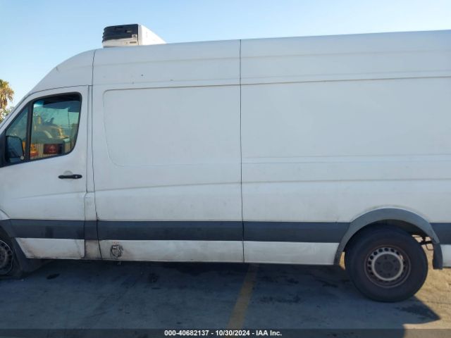 WD3PE8CC9E5930813 Mercedes-Benz Sprinter 2500 High Roof