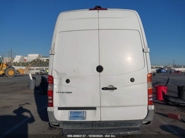 WD3PE8CC9E5930813 Mercedes-Benz Sprinter 2500 High Roof