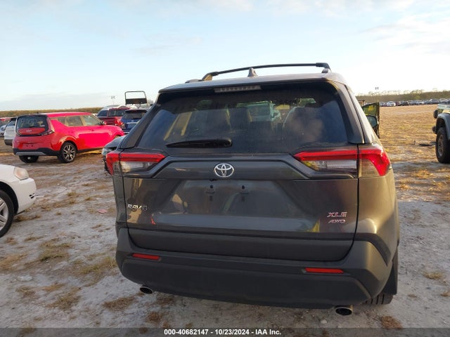 Toyota Rav4 Xle Premium 2024 2T3A1RFV5RW483129 Image 16