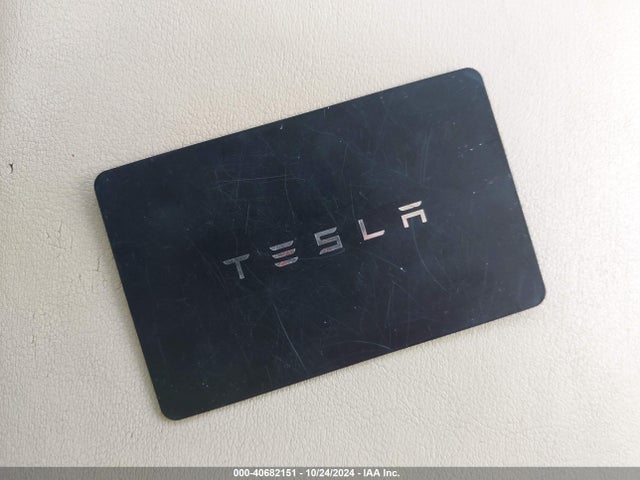 2023 TESLA MODEL 3 5YJ3E1EA7PF491586 Photo 10