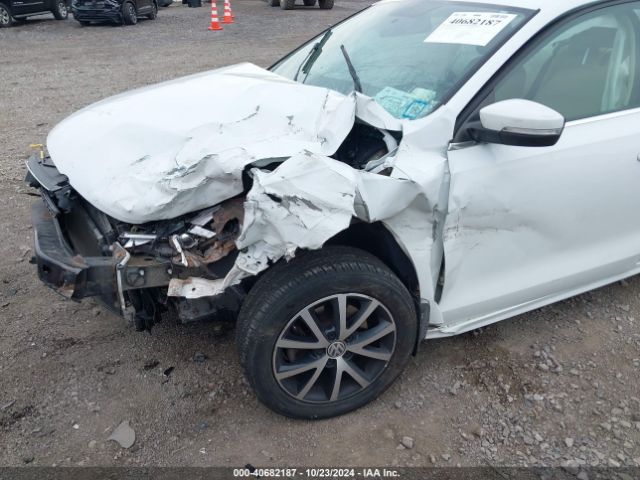 3VWDB7AJ4HM305356 Volkswagen Jetta 1.4t Se