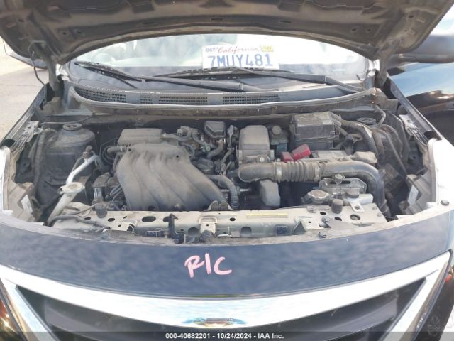 3N1CN7AP1FL828883 Nissan Versa 1.6 S+