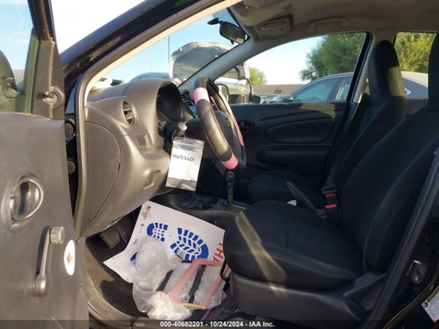 3N1CN7AP1FL828883 Nissan Versa 1.6 S+