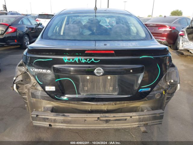 3N1CN7AP1FL828883 Nissan Versa 1.6 S+