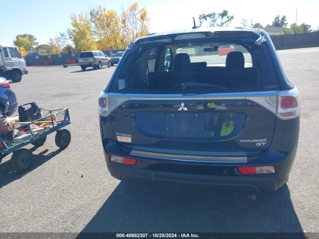 JA4JZ4AX2EZ014797 Mitsubishi OUTLANDER GT