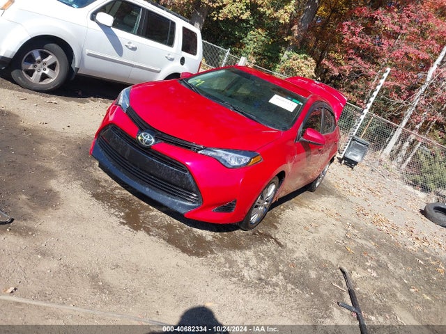 Toyota COROLLA LE 2018 2T1BURHE8JC124316 Image 2