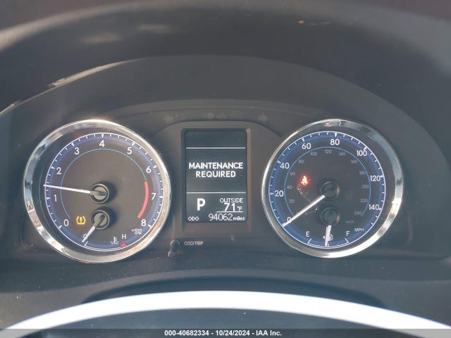 Toyota COROLLA LE 2018 2T1BURHE8JC124316 Image 7