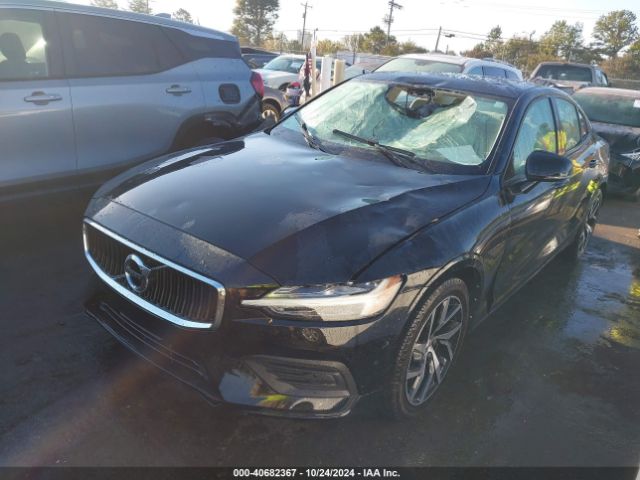 7JR102FK7LG065630 Volvo S60 T5 Momentum