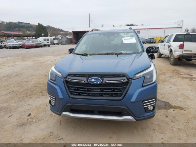 JF2SKARC8NH528398 Subaru Forester Touring