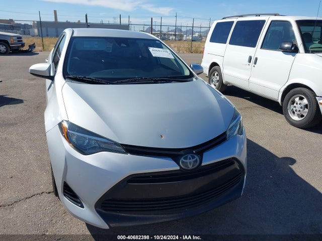 Toyota COROLLA LE 2018 2T1BURHE1JC067862 Image 13