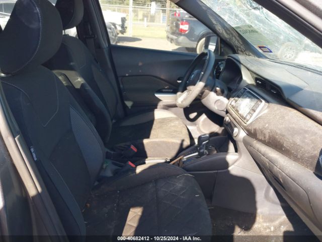 3N1CP5CU2JL503735 Nissan KICKS SV
