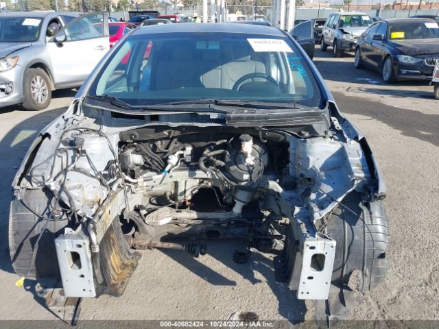 5NPDH4AE3FH566001 Hyundai ELANTRA SE