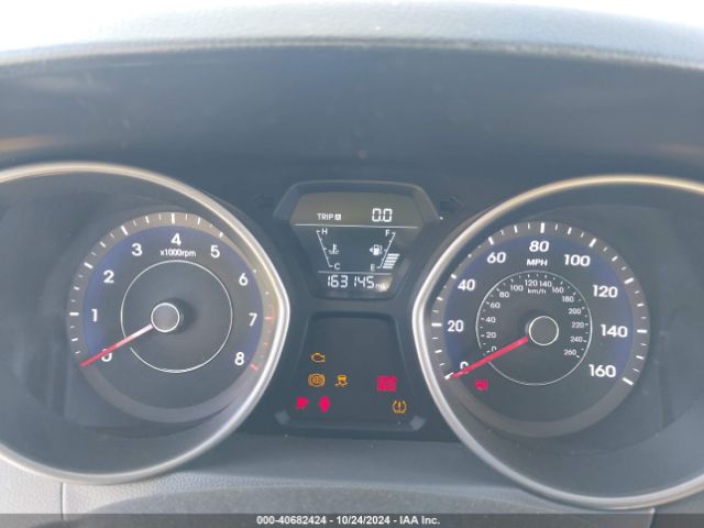 5NPDH4AE3FH566001 Hyundai ELANTRA SE