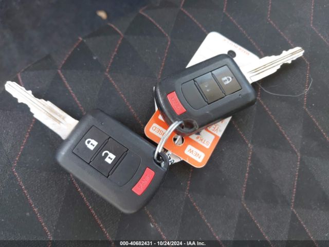 ML32AUHJ3MH002622 Mitsubishi Mirage Carbonite Edition/es/le