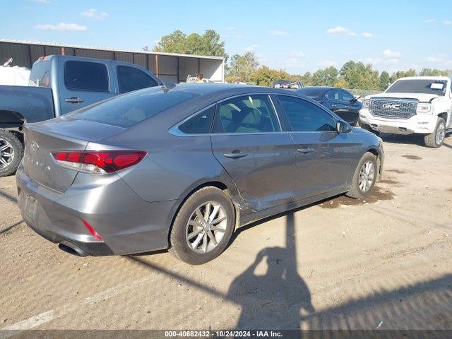 Hyundai SONATA SE 2019 5NPE24AF3KH753134 Image 4