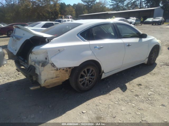 1N4AL3APXFC483146 Nissan Altima 2.5 S