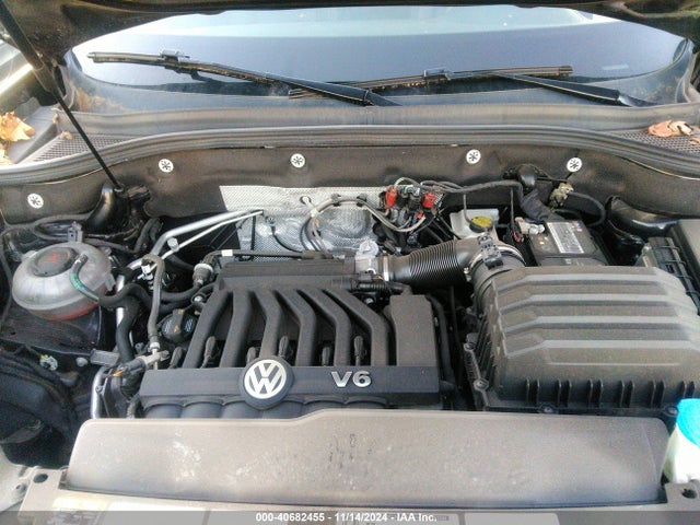 1V26E2CA5LC209358 Volkswagen Atlas Cross Sport 3.6l V6 Se W/technology/3.6l V6 Se W/technology R-line