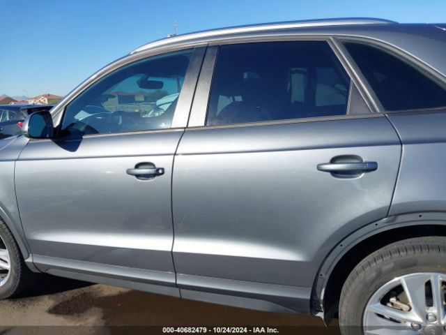 WA1ECCFS2HR006214 Audi Q3 2.0t Premium