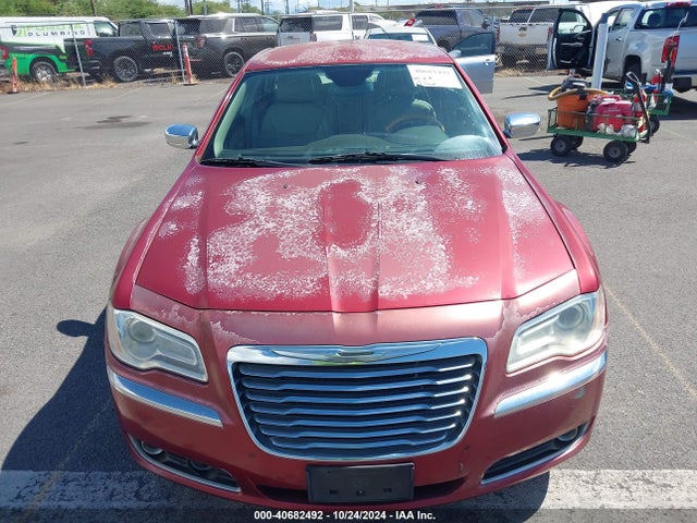 Chrysler 300C 2014 2C3CCAET3EH202884 Image 6