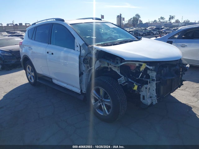 Toyota Rav4 Xle 2015 2T3WFREV2FW138774 Image 1