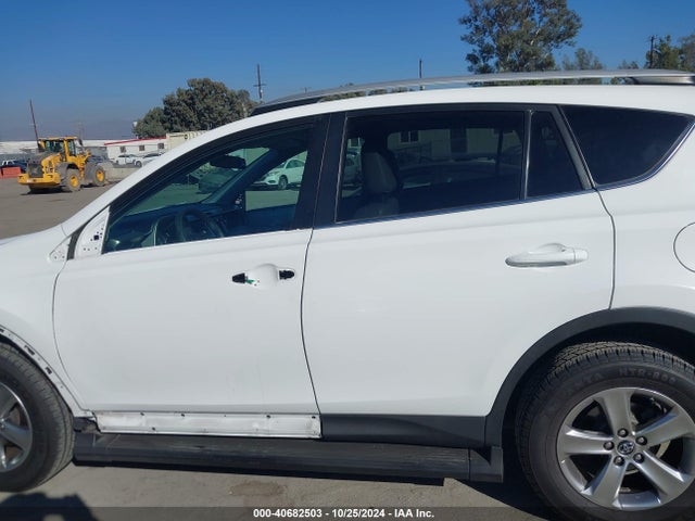 Toyota Rav4 Xle 2015 2T3WFREV2FW138774 Image 15