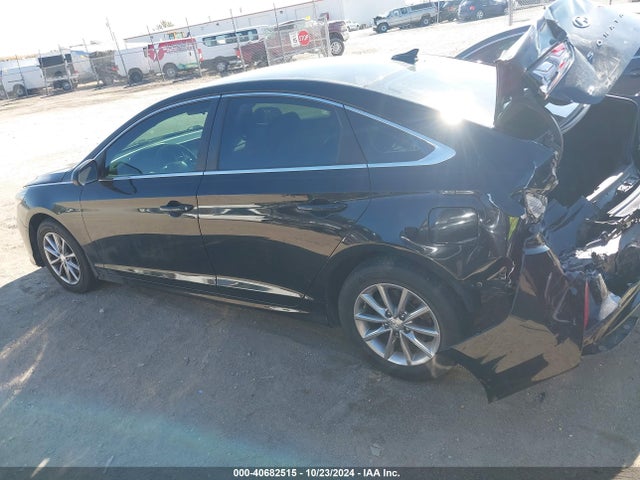 Hyundai SONATA SE 2019 5NPE24AF3KH790197 Image 14