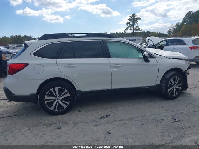 Subaru Outback 2.5i Limited 2018 4S4BSANC5J3205739 Image 13