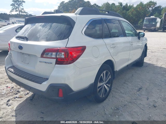 Subaru Outback 2.5i Limited 2018 4S4BSANC5J3205739 Image 4