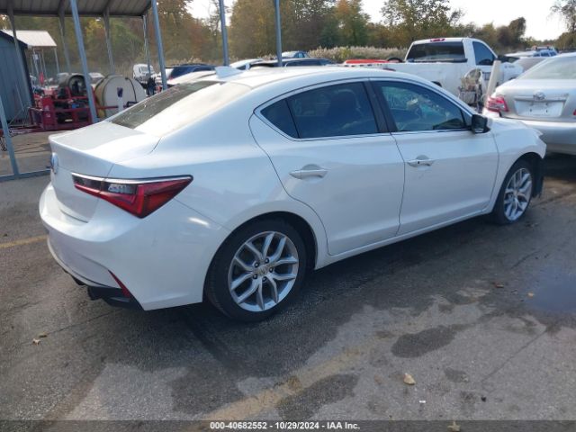 19UDE2F30KA001597 Acura Ilx Standard
