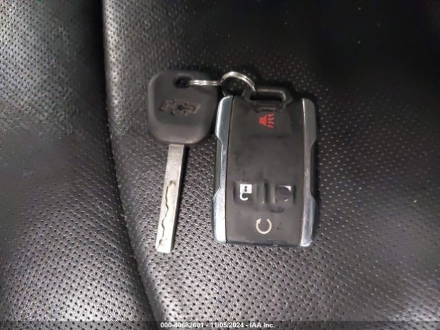 3GCUKTEC9HG425692 Chevrolet Silverado 1500 High Country