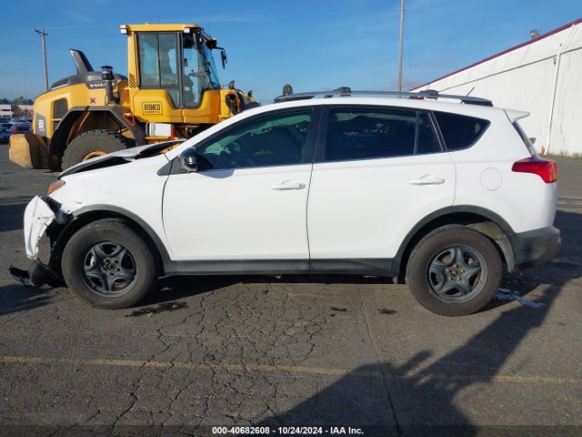 Toyota RAV4 LE 2014 2T3BFREV6EW138189 Image 14